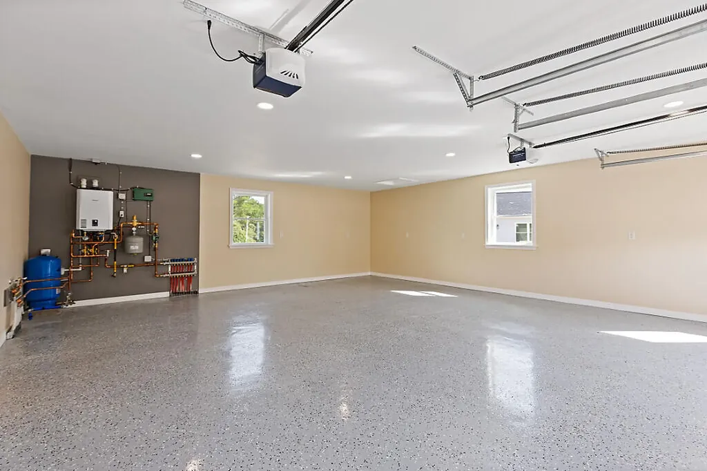 12 Mariner Way Augusta ME 04330