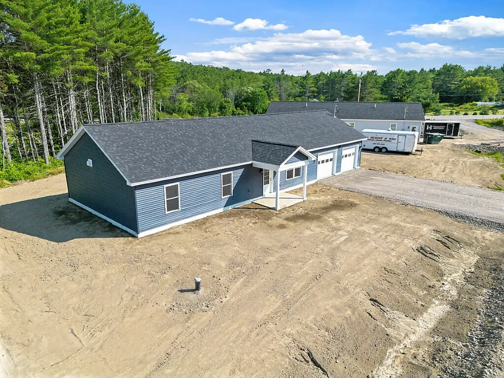 12 Mariner Way Augusta ME 04330