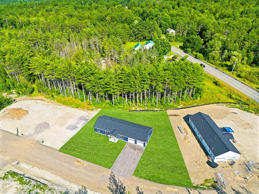 12 Mariner Way Augusta ME 04330