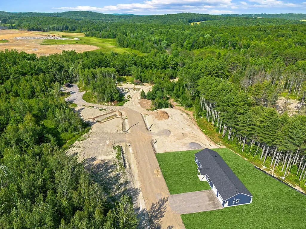 12 Mariner Way Augusta ME 04330
