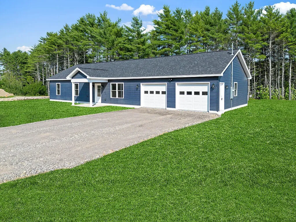 12 Mariner Way Augusta ME 04330
