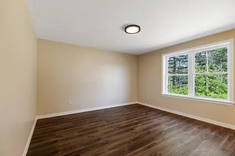 12 Mariner Way Augusta ME 04330