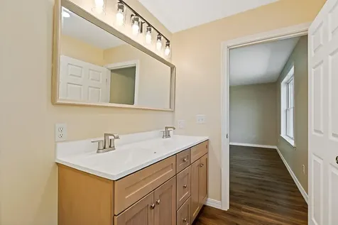 12 Mariner Way Augusta ME 04330