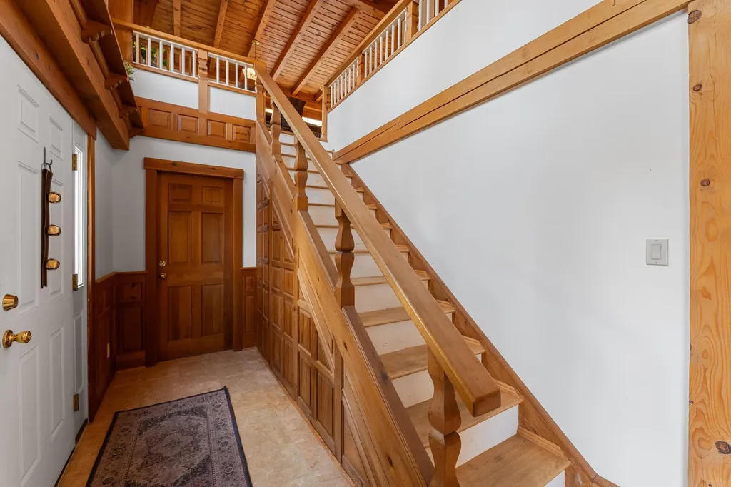 6 Abenaki Road Boothbay Harbor ME 04538