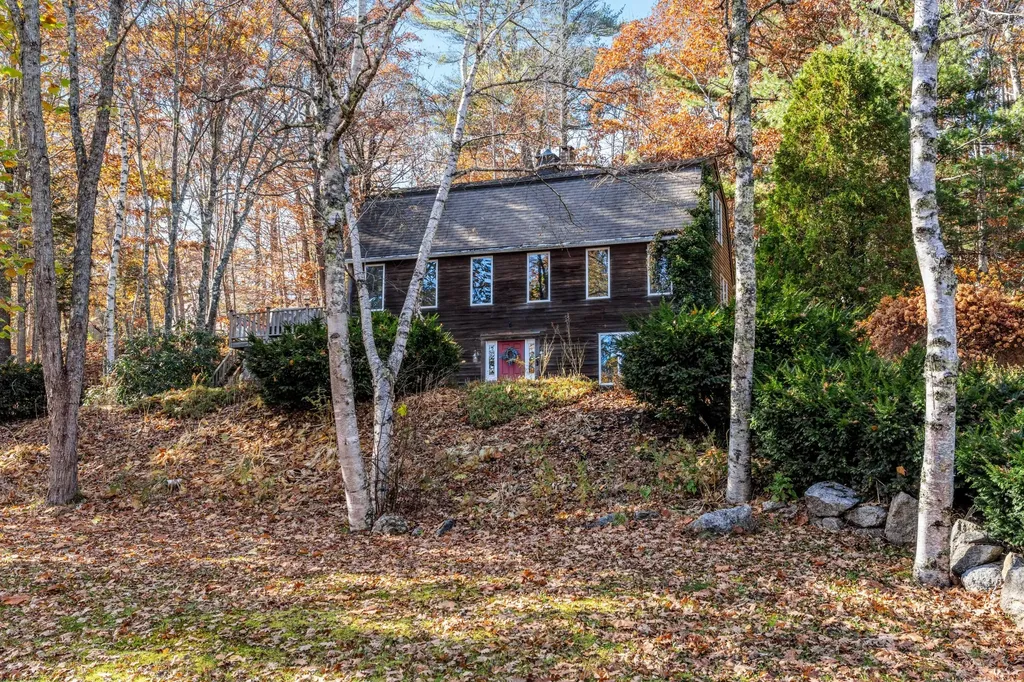 6 Abenaki Road Boothbay Harbor ME 04538