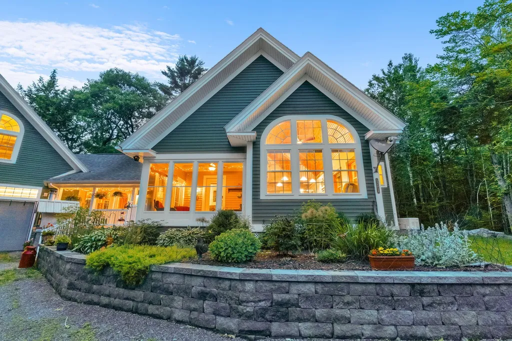 151 Frenchs Rock Road Hartland ME 04943