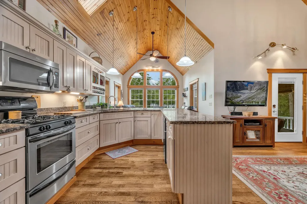 151 Frenchs Rock Road Hartland ME 04943