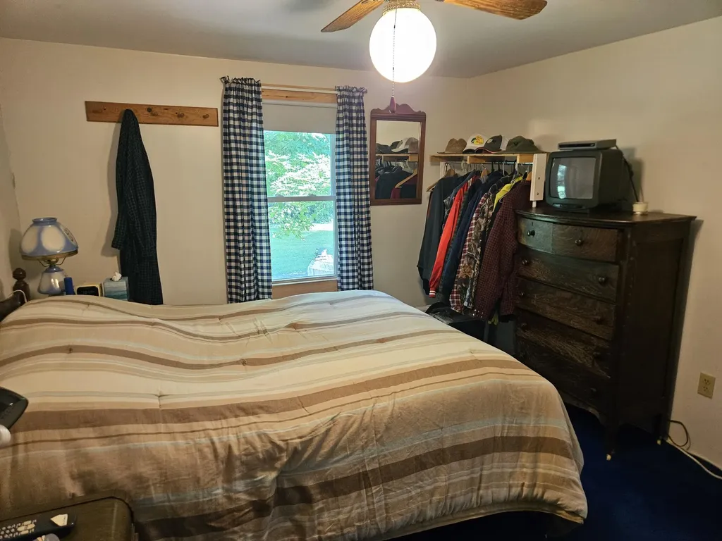 10 Moosehorn Road Abbot ME 04406