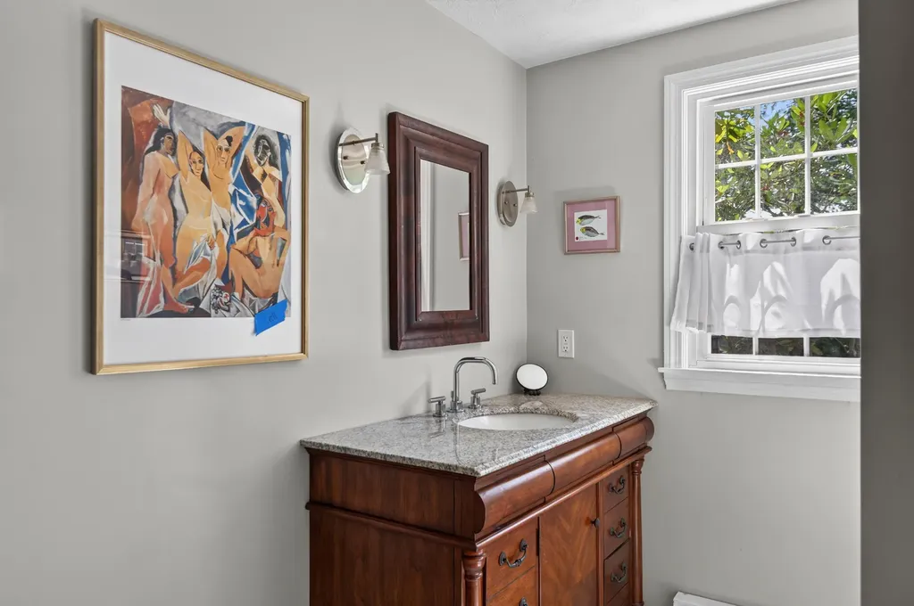 46 Colonial Village Falmouth ME 04105