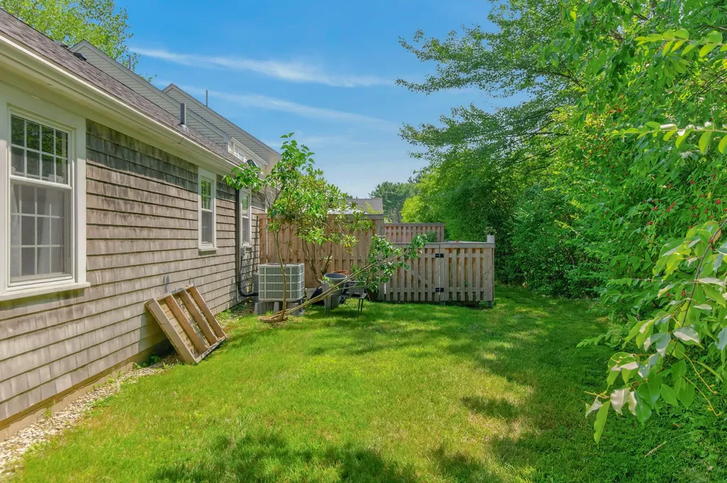 46 Colonial Village Falmouth ME 04105