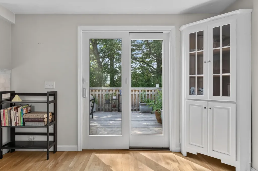 46 Colonial Village Falmouth ME 04105
