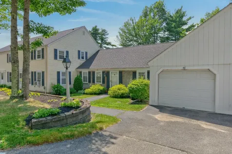 46 Colonial Village Falmouth ME 04105