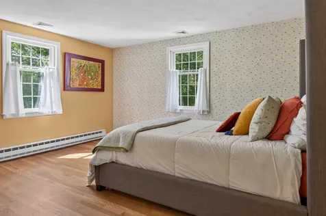 46 Colonial Village Falmouth ME 04105