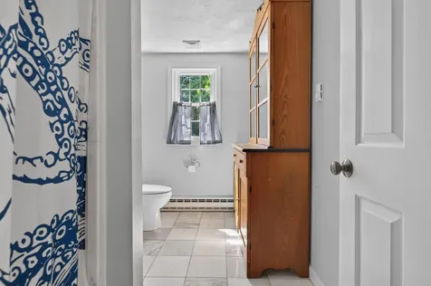 46 Colonial Village Falmouth ME 04105