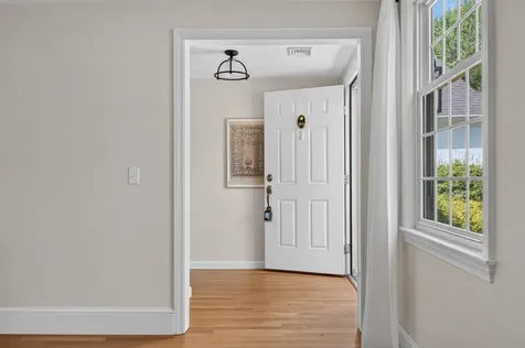 46 Colonial Village Falmouth ME 04105