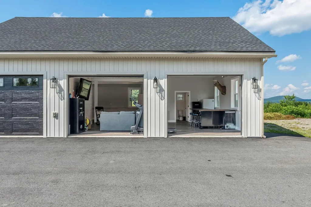 100 Easy Street Orland ME 04472