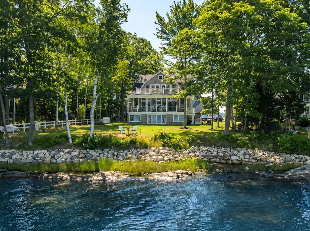 24 Merganser Way Freeport ME 04032