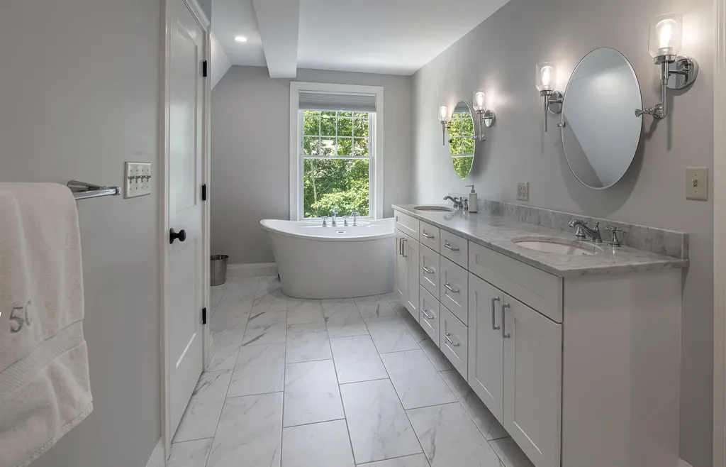 24 Merganser Way Freeport ME 04032