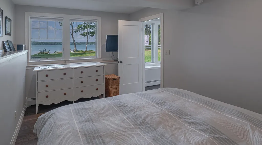 24 Merganser Way Freeport ME 04032