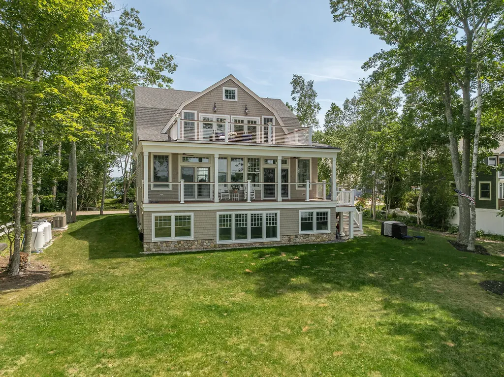 24 Merganser Way Freeport ME 04032