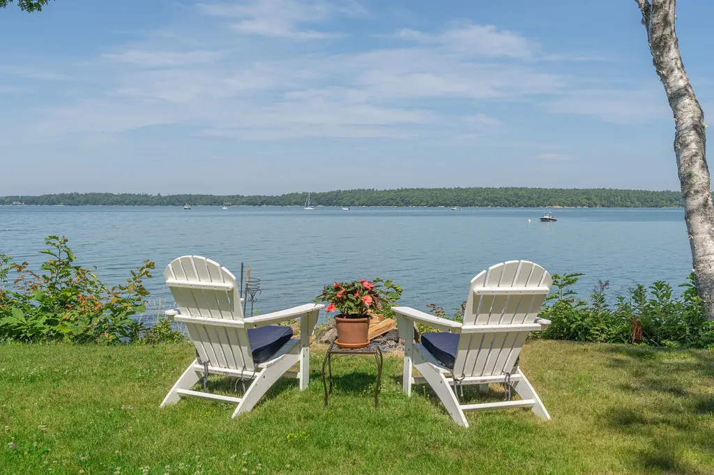 24 Merganser Way Freeport ME 04032