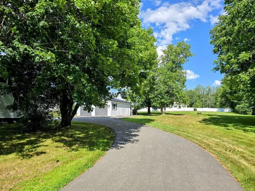 35 Harrison Avenue Dover-foxcroft ME 04426