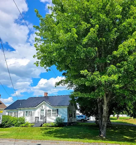 35 Harrison Avenue Dover-foxcroft ME 04426