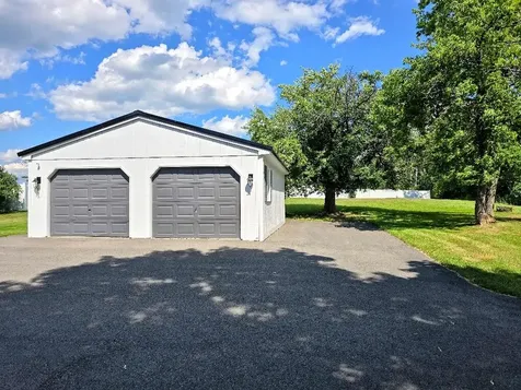 35 Harrison Avenue Dover-foxcroft ME 04426