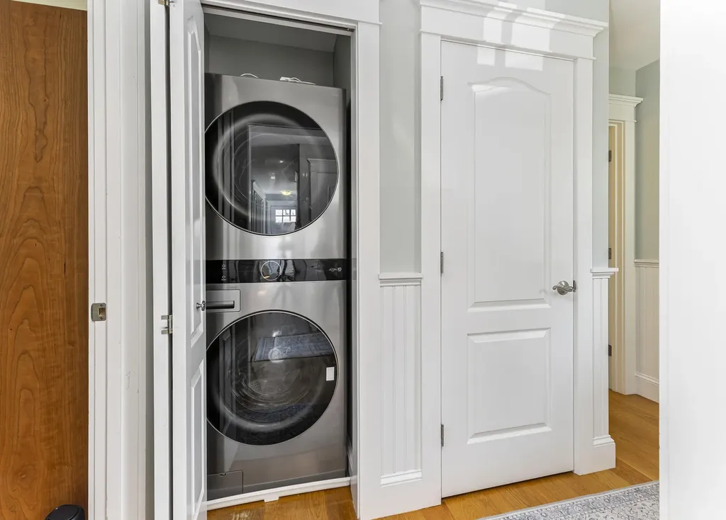 18 Ballantyne Drive Scarborough ME 04074