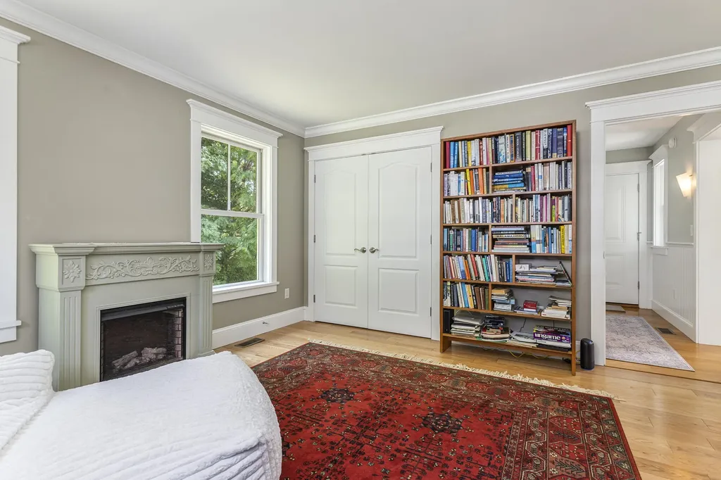 18 Ballantyne Drive Scarborough ME 04074