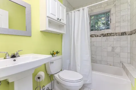 18 Ballantyne Drive Scarborough ME 04074
