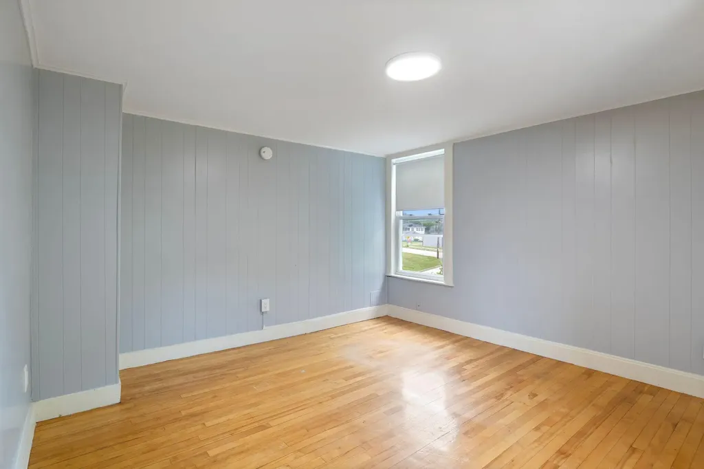 51 Ninth Street Auburn ME 04210