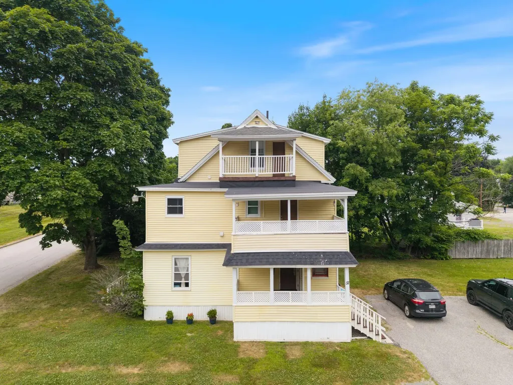 51 Ninth Street Auburn ME 04210