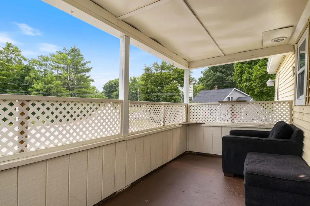 51 Ninth Street Auburn ME 04210