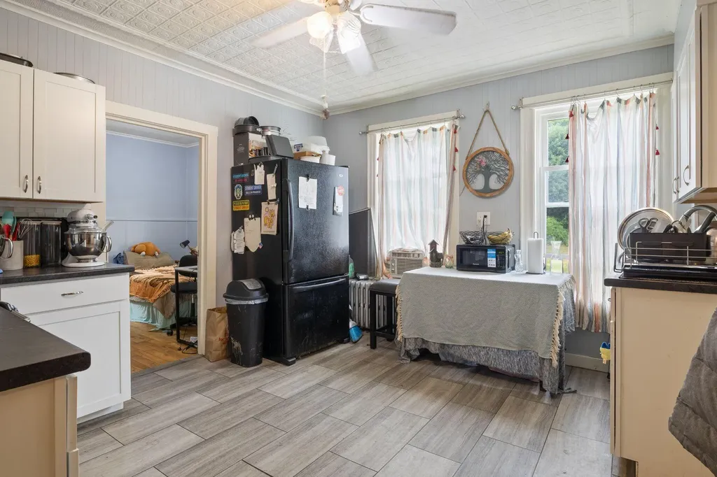 51 Ninth Street Auburn ME 04210