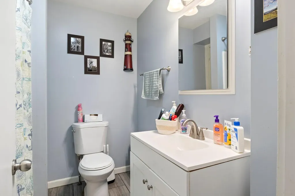 51 Ninth Street Auburn ME 04210