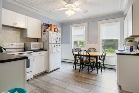 51 Ninth Street Auburn ME 04210
