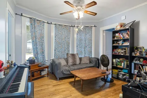 51 Ninth Street Auburn ME 04210