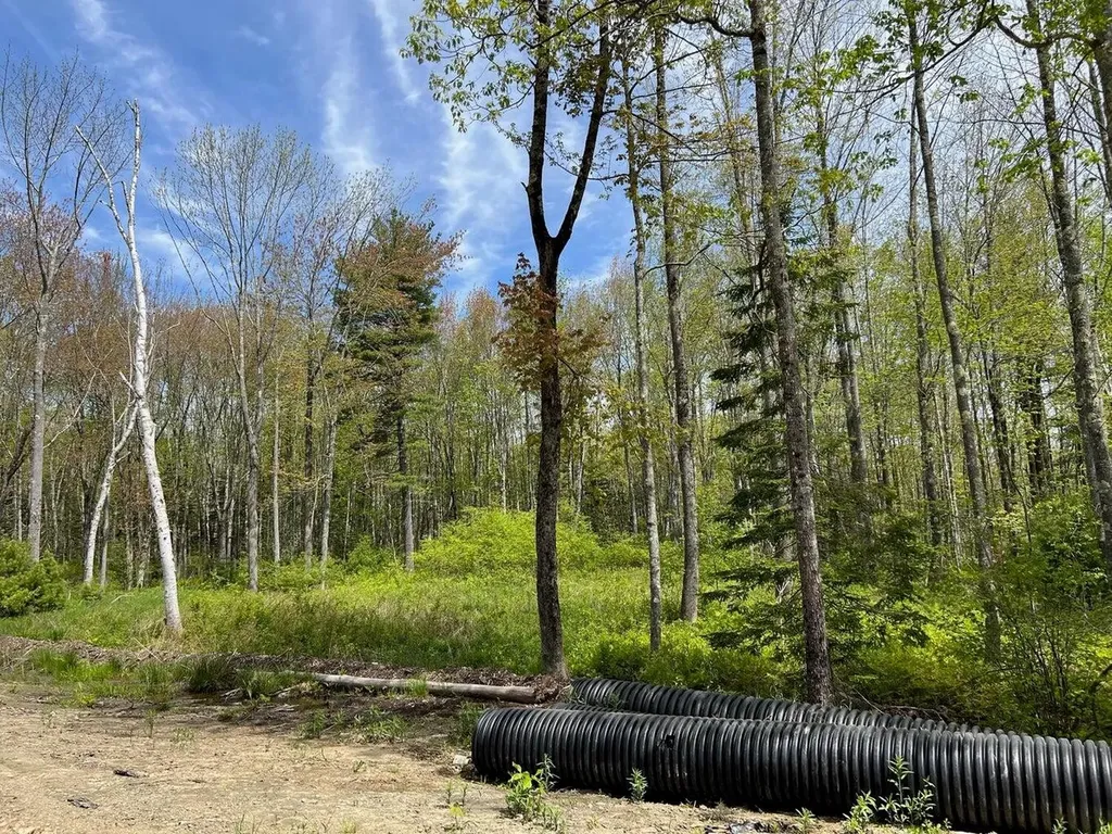 Lot 0 Fairbanks Drive Rockport ME 04856