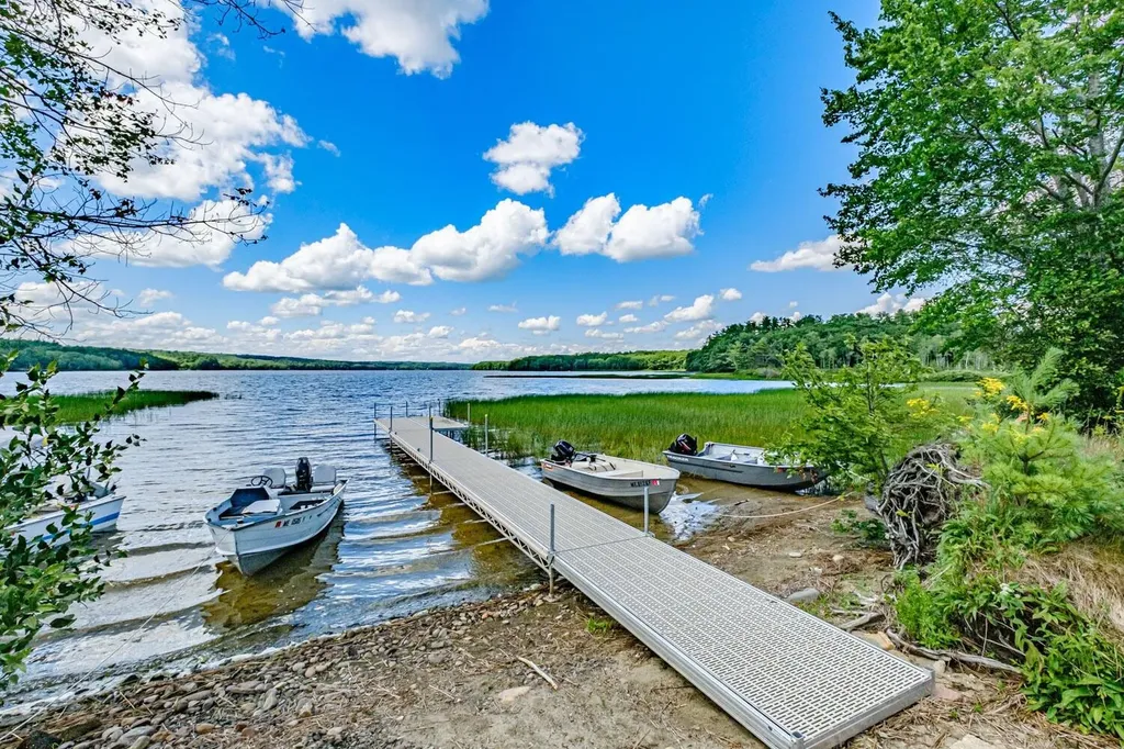 54 Beaver Way Warren ME 04864