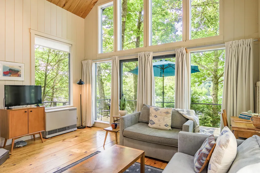 399 Hosmer Pond Road Camden ME 04843