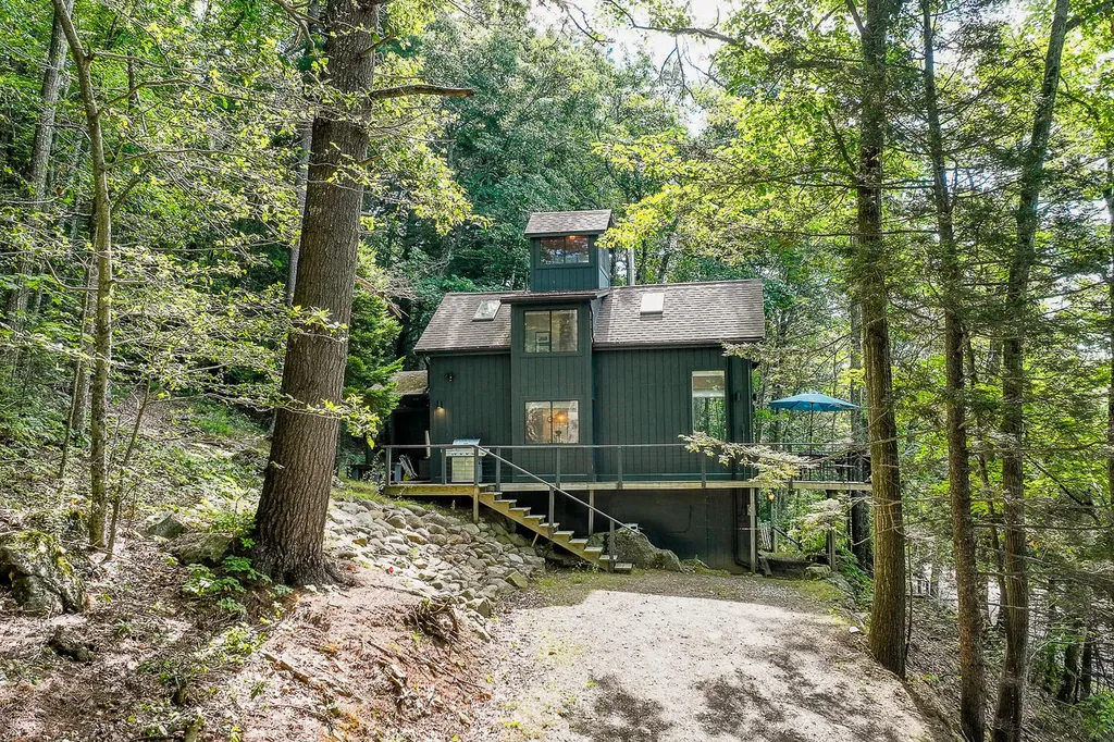 399 Hosmer Pond Road Camden ME 04843