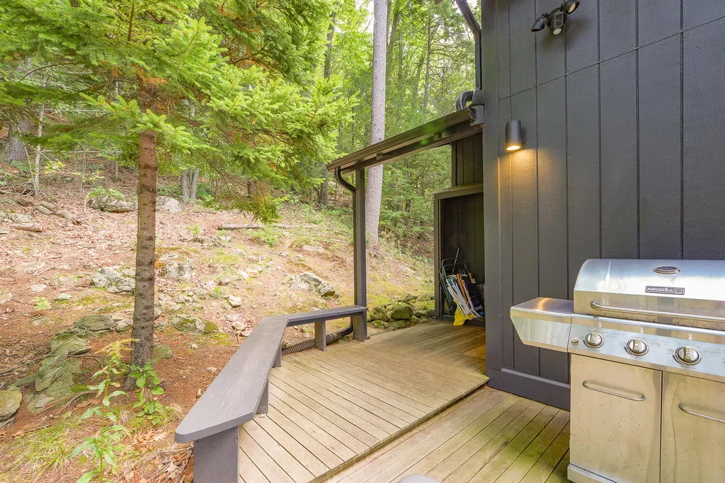 399 Hosmer Pond Road Camden ME 04843