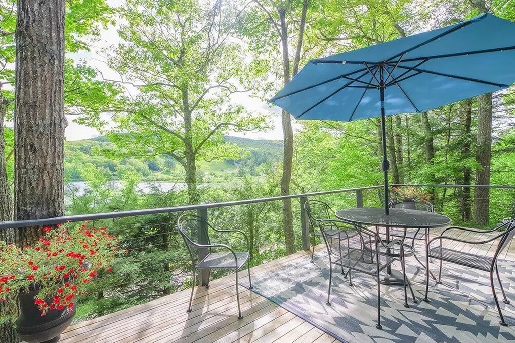399 Hosmer Pond Road Camden ME 04843