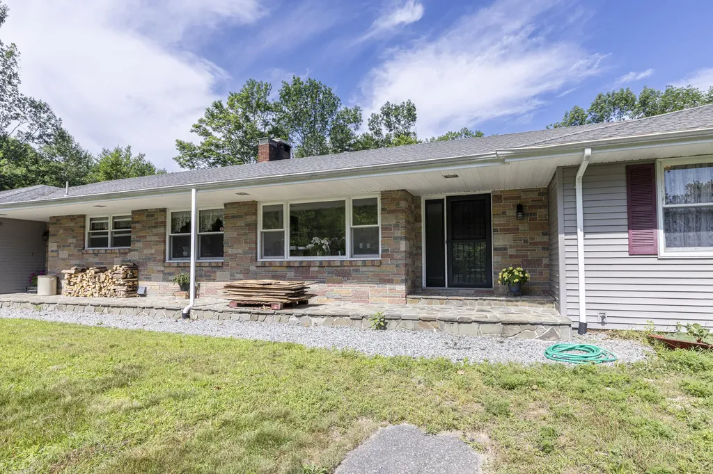 419 Sopers Mill Road Auburn ME 04210