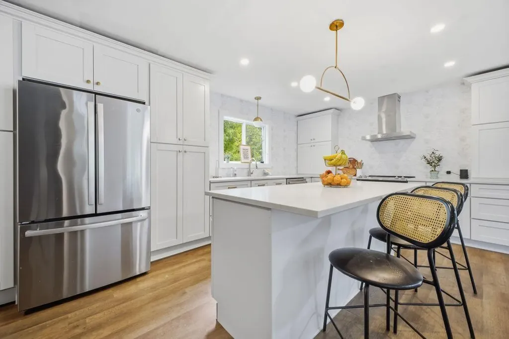 36 Narragansett Street Gorham ME 04038