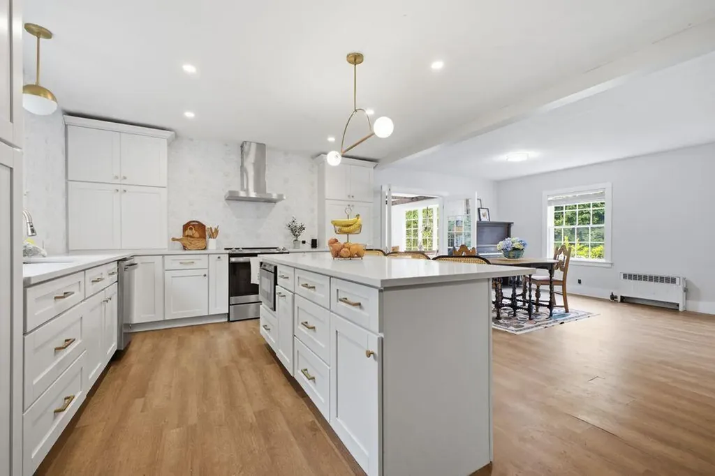 36 Narragansett Street Gorham ME 04038
