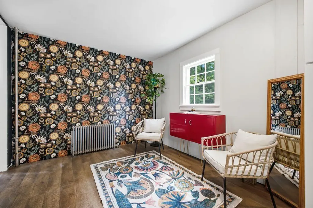 36 Narragansett Street Gorham ME 04038