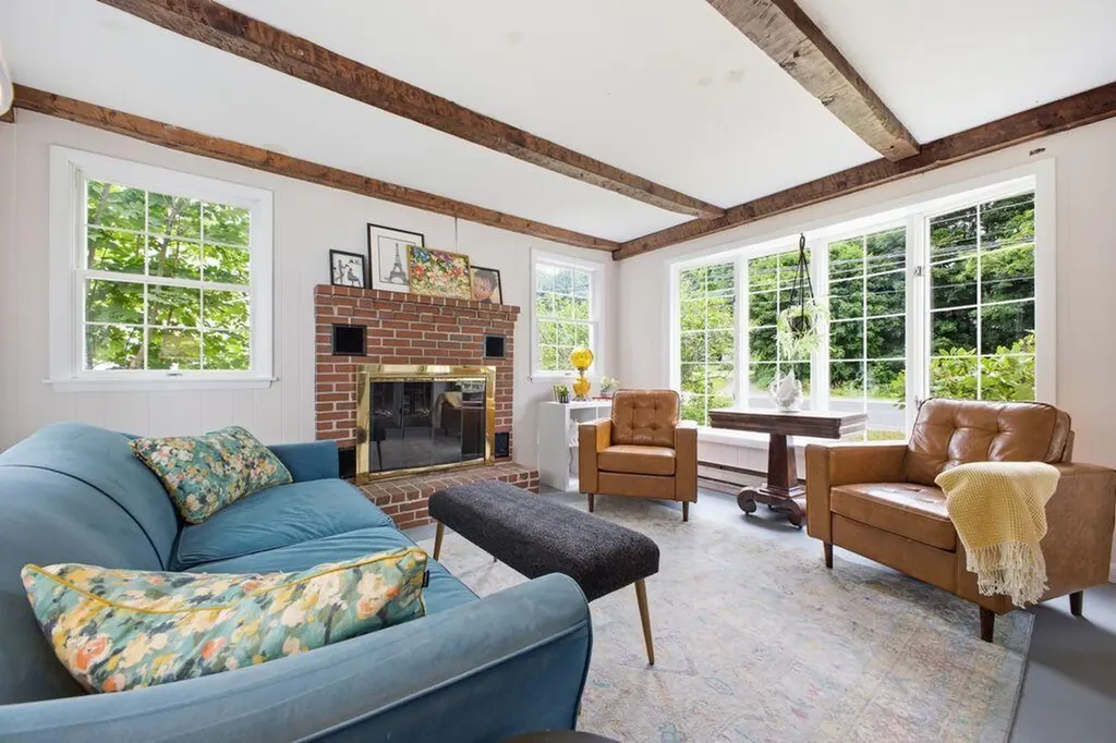 36 Narragansett Street Gorham ME 04038