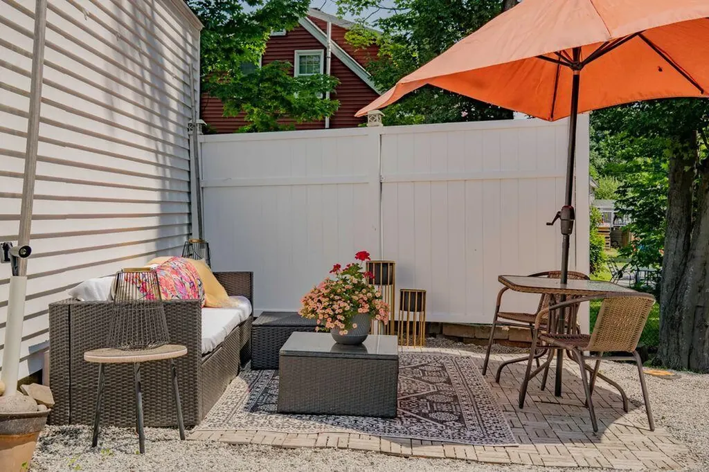 36 Narragansett Street Gorham ME 04038